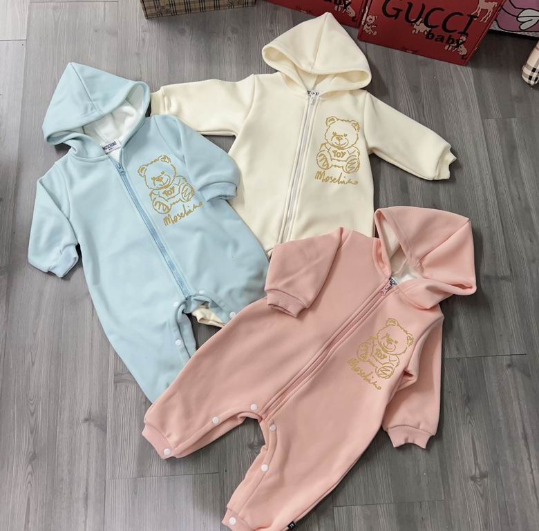 Moschino sz59 66 73 80 90 89